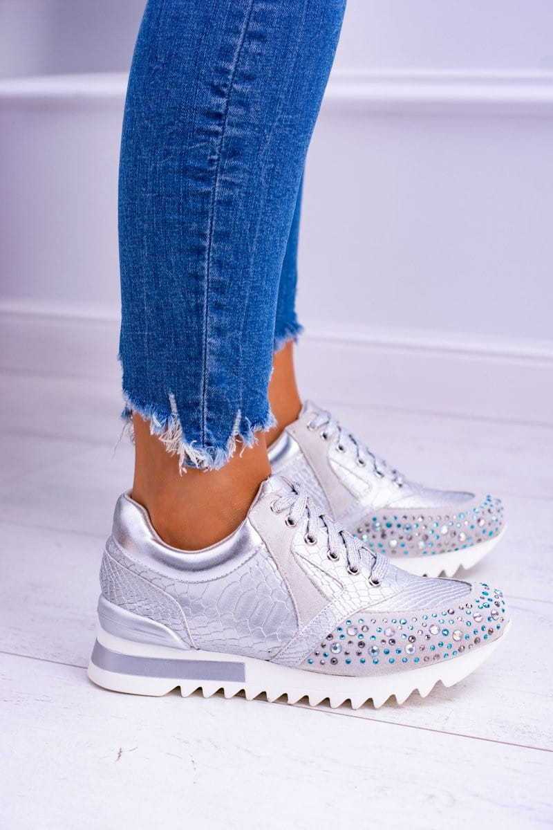 New Leisure Rhinestone Fashion Shoes