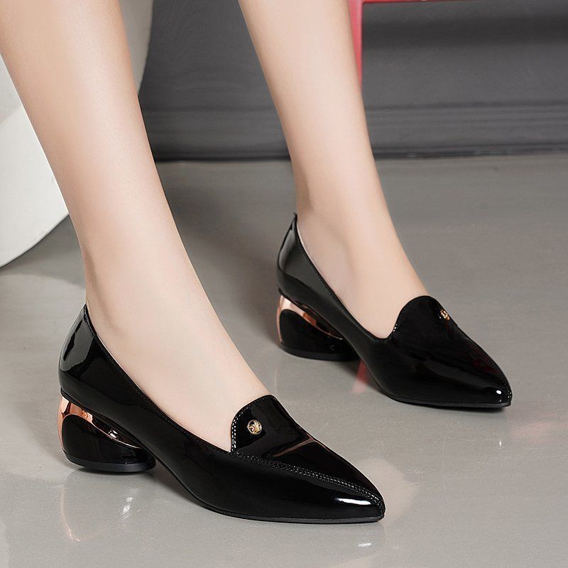 New Fashion Soft Leather Pumps